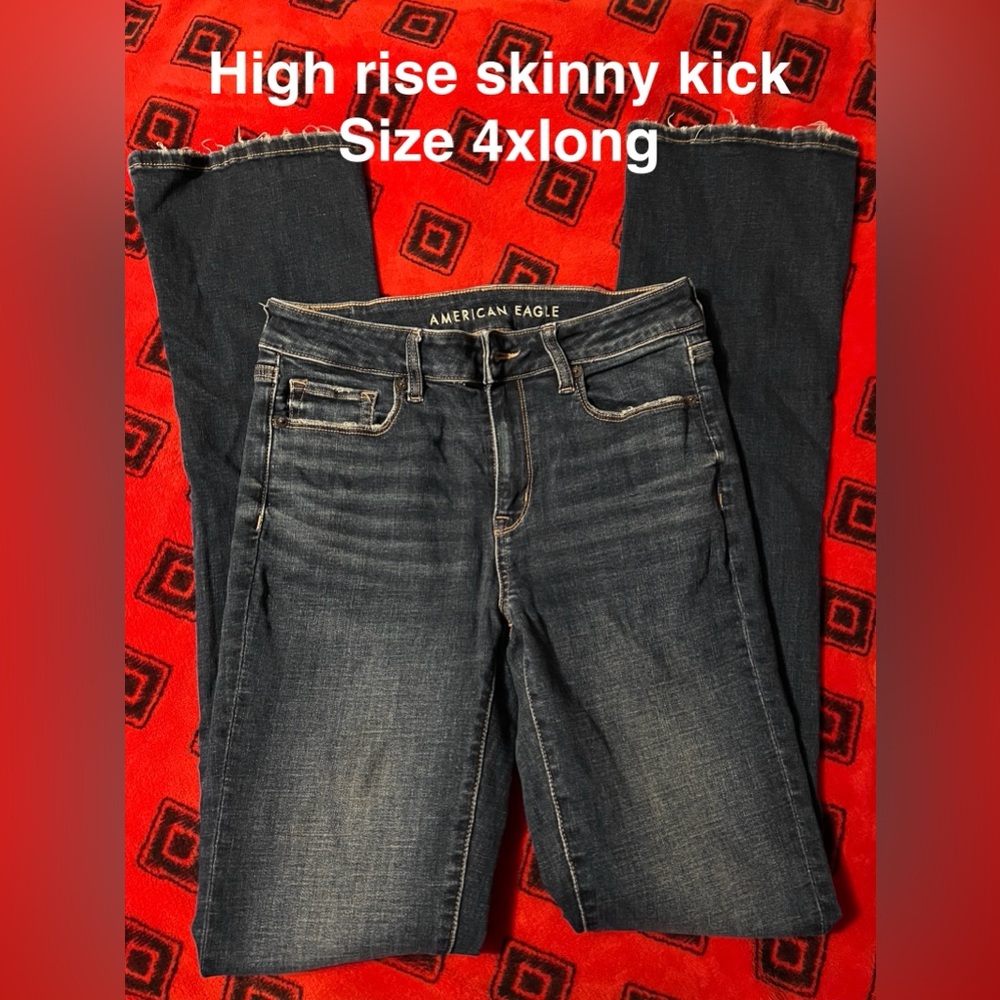 American Eagle Outfitters Women's Indigo Straight Leg Jeans